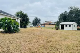 301 Gage St SE, Palm Bay, FL 32909 - Photo 15