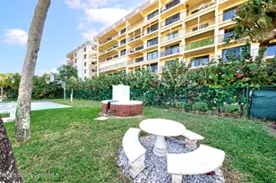 3190 N Atlantic Ave, Cocoa Beach, FL 32931 - Photo 23