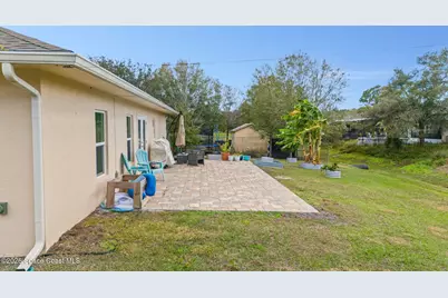 8615 102nd Court, Vero Beach, FL 32967 - Photo 31