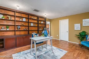 4245 Hillview Cir, Merritt Island, FL 32952 - Photo 7