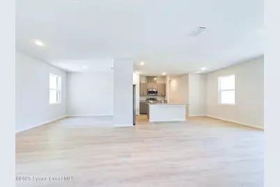 1085 SW Harlingen Road SW, Palm Bay, FL 32908 - Photo 13