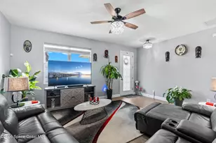 984 Captiva Island Circle SW, Palm Bay, FL 32908 - Photo 11