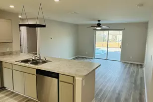 487 Dadeville St SE, Palm Bay, FL 32909 - Photo 5