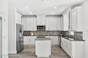 717 Palos Verde Dr, Satellite Beach, FL 32937 - Photo 13