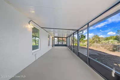 1756 Clover Circle W, Melbourne, FL 32935 - Photo 19