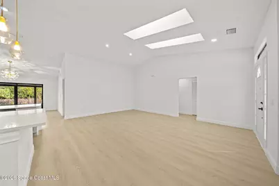 1756 Clover Circle W, Melbourne, FL 32935 - Photo 5