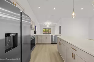 1756 Clover Circle W, Melbourne, FL 32935 - Photo 9