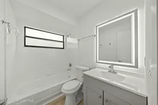 1756 Clover Circle W, Melbourne, FL 32935 - Photo 17