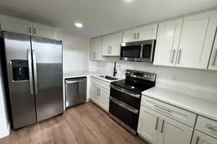 3001 Thrush Dr, Melbourne, FL 32935 - Photo 5