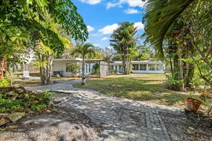 9670 Mockingbird Ln, Micco, FL 32976 - Photo 45