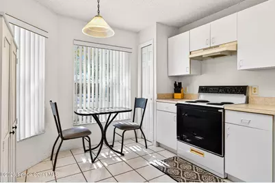 1267 Cypress Bend Circle, Melbourne, FL 32934 - Photo 5