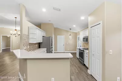 837 Tavernier Circle NE, Palm Bay, FL 32905 - Photo 15