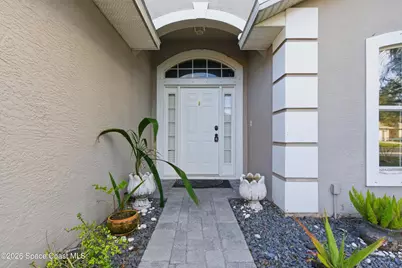 837 Tavernier Circle NE, Palm Bay, FL 32905 - Photo 7