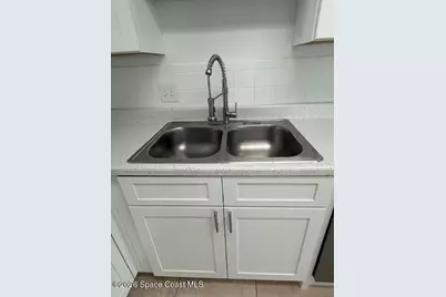 2733 Graduate Court E, Orlando, FL 32826 - Photo 9