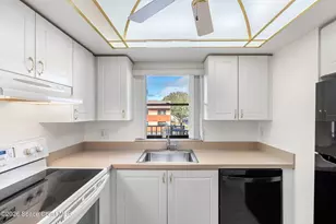 2369 Golf Lake Cir, Melbourne, FL 32935 - Photo 9