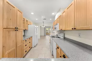 921 S Brevard Ave, Cocoa Beach, FL 32931 - Photo 9