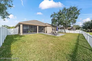 1611 Bridgeport Cir, Rockledge, FL 32955 - Photo 23