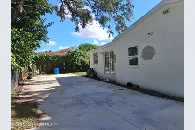 1340 NW 112th Street, Miami, FL 33165 - Photo 27