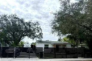 1340 NW 112th St, Miami, FL 33165 - Photo 3