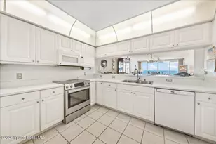 925 N Hwy A1A, Indialantic, FL 32903 - Photo 7