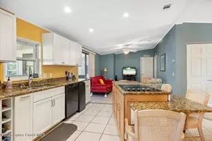 925 Evergreen St, Barefoot Bay, FL 32976 - Photo 23