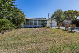 37 Sapphire St, Melbourne, FL 32904 - Photo 3