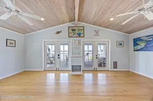 25 Vip Is, Grant-Valkaria, FL 32949 - Photo 11