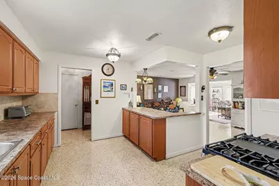 855 Richland Avenue, Merritt Island, FL 32953 - Photo 5