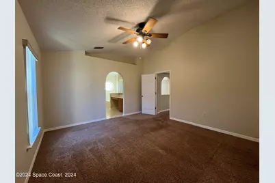 1723 Vista Lake Circle, Melbourne, FL 32904 - Photo 9