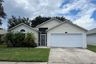 1723 Vista Lake Cir, Melbourne, FL 32904 - Photo 1