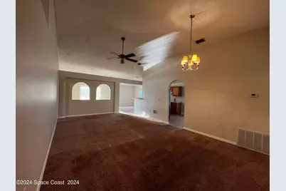 1723 Vista Lake Circle, Melbourne, FL 32904 - Photo 5