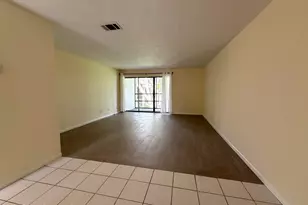 2334 Golf Lake Cir, Melbourne, FL 32935 - Photo 5