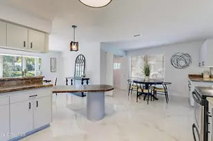 807 W Central Blvd, Cape Canaveral, FL 32920 - Photo 13