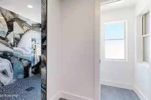 807 W Central Blvd, Cape Canaveral, FL 32920 - Photo 45