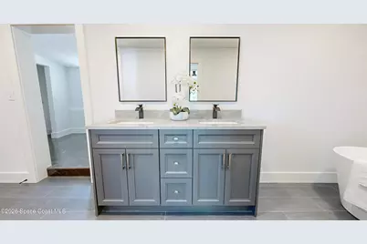 807 W Central Boulevard, Cape Canaveral, FL 32920 - Photo 43