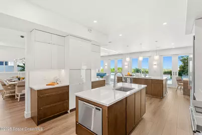 1081 S Atlantic Avenue, Cocoa Beach, FL 32931 - Photo 9