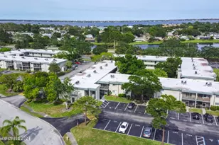 2975 Thrush Dr, Melbourne, FL 32935 - Photo 3