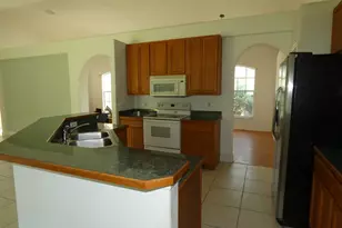 3195 Legendary Ln, Melbourne, FL 32935 - Photo 9