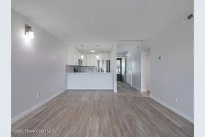 26 Plantation Drive #202, Vero Beach, FL 32966 - Photo 5