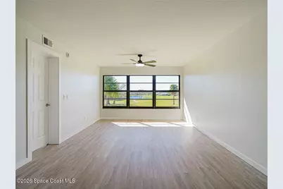 26 Plantation Drive #202, Vero Beach, FL 32966 - Photo 9