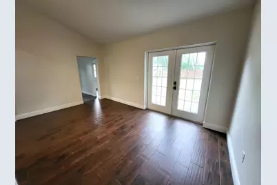 588 Charles Drive, Melbourne, FL 32935 - Photo 5