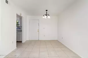 2249 Flower Tree Cir, Melbourne, FL 32935 - Photo 3