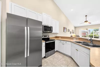 2670 Camberly Circle, Melbourne, FL 32940 - Photo 3