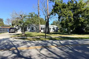 581 Calle Grande St, Ormond Beach, FL 32174 - Photo 5