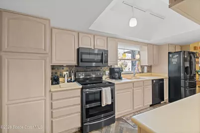 1497 Hendren Drive, Melbourne, FL 32935 - Photo 31