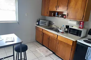 2095 Pineapple Ave, Melbourne, FL 32935 - Photo 11