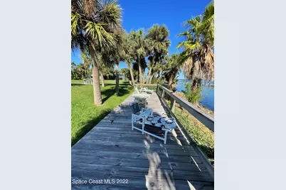 2095 Pineapple Avenue #2, Melbourne, FL 32935 - Photo 3