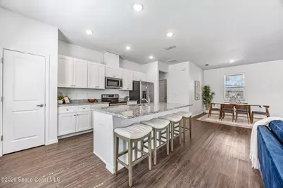 209 Wendover Road SW, Palm Bay, FL 32908 - Photo 9