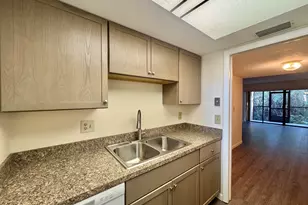 2673 Golf Lake Cir, Melbourne, FL 32935 - Photo 3