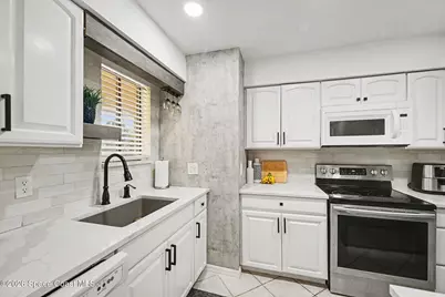 333 S Patrick Drive #30, Satellite Beach, FL 32937 - Photo 15